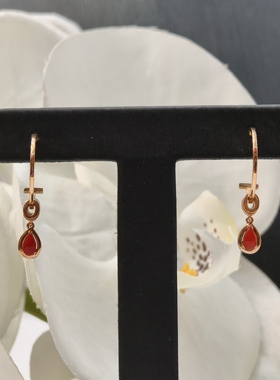 润石珠宝金750珊瑚耳坠EZ000117