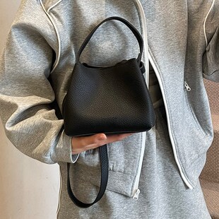 水桶包单肩斜F挎女式 手提包小拎包2025新款 外出休闲通勤小众迷你
