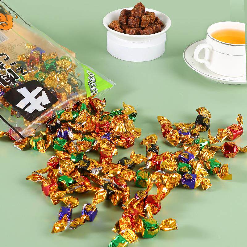 休闲风干牛肉干袋装零食麻辣沙嗲新鲜牛肉粒内蒙古风味速食囤货