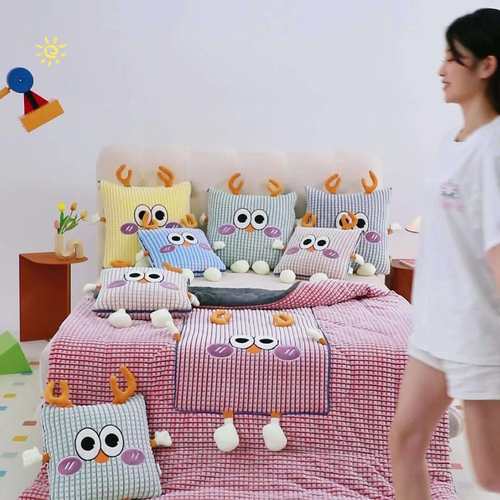 抱枕被子两用车载办公室二合一可折叠靠枕靠垫一体化抱枕