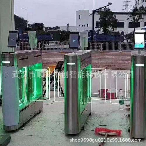游泳馆水上乐园人行通道闸高档防撞复位摆闸出入口二维码检票闸机