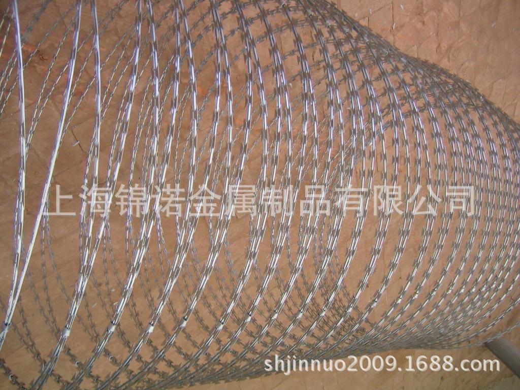 刀片刺丝厂家长期供应 不锈钢刀片刺网 热镀锌刀片刺网