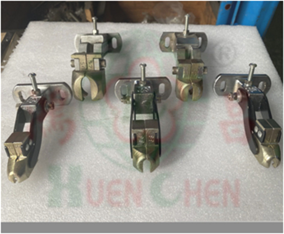 供应鸿昌铆钉机配件铆钉机夹嘴铆钉机鸭嘴T型夹嘴质量保证