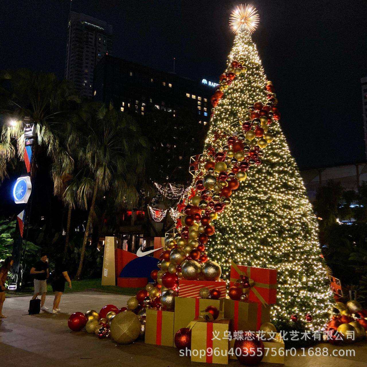 上海50米灯光编程圣诞树蝶恋花大型制作圣诞树设计策划工程