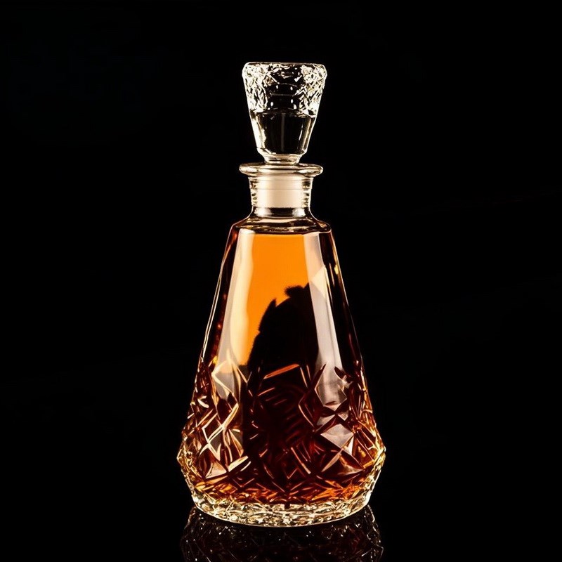 高档酒瓶水晶分酒器欧式玻璃醒酒器家用带盖洋酒瓶高颜值红酒酒樽
