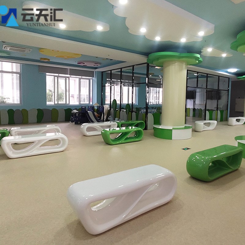 创意日字凳玻璃钢座椅商场酒店美陈坐凳户外广场凳校园休闲椅