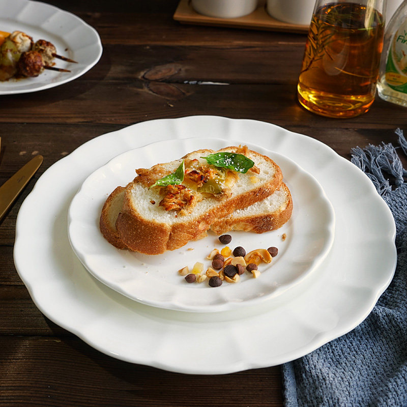 纯白骨瓷餐具碗盘套装家用欧式碗碟28头陶瓷盘子汤盘平盘面碗饭碗,餐饮具,餐具瓷器套装,淘宝优惠券,粉丝福利购,淘宝优惠卷