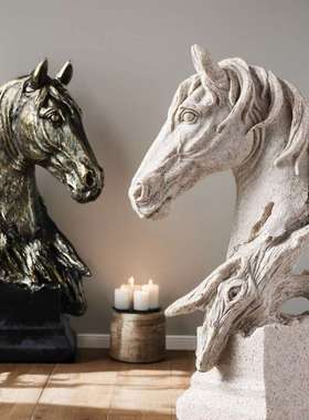 北欧风复古马头摆件家居装饰客厅博古架办公室摆件树脂工艺品装饰