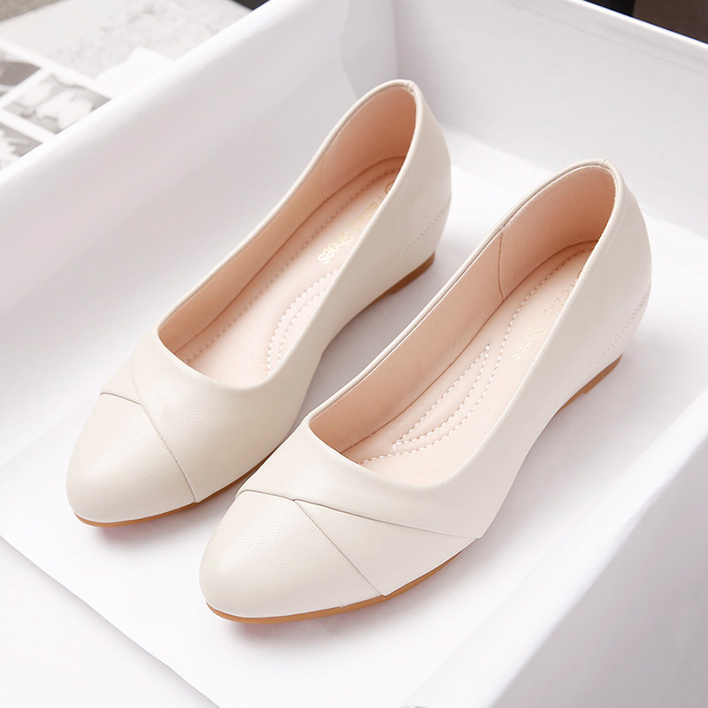 坡跟单鞋女2023春秋新款软底气质中F年妈妈鞋圆头浅口内增高豆豆,女鞋,浅口单鞋,淘宝优惠券,粉丝福利购,淘宝优惠卷