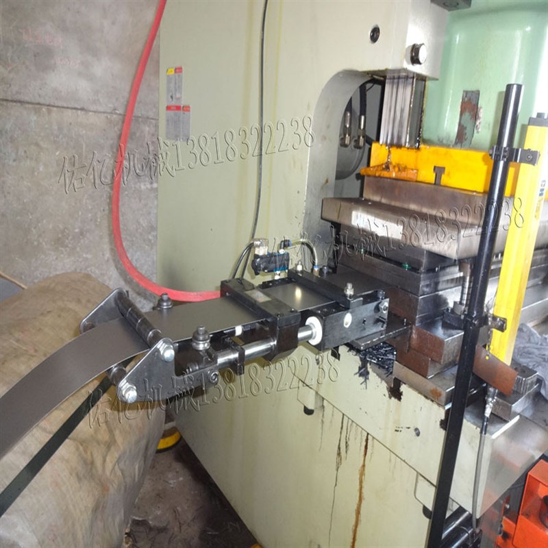 冲床气动送料机气动送料器气压送料器AF2C小型输送机自动送料器