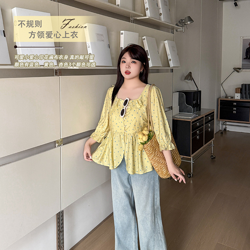 颜微2025夏季新款韩版大码女装200斤胖mm不规则方领爱心上衣8816