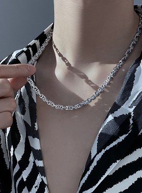 项链男士轻奢高级设计感小众锁骨链男生冷淡风嘻哈重金属钛钢颈链