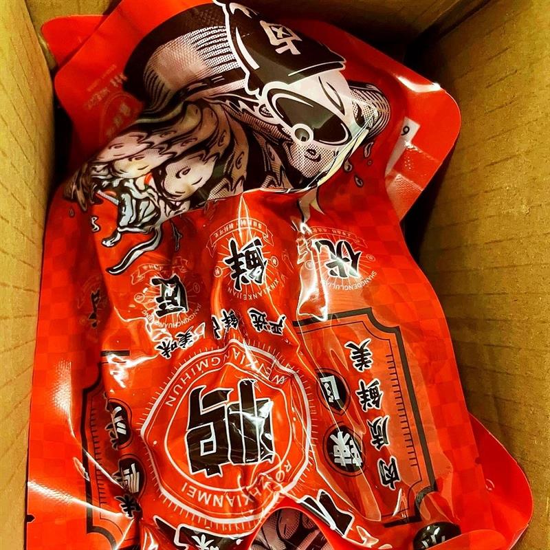 新货香辣鸭头四川辣卤味麻