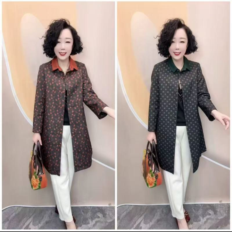2025春装新款休闲中老年女装妈妈装圆点拼色风衣外套宽松时尚大衣