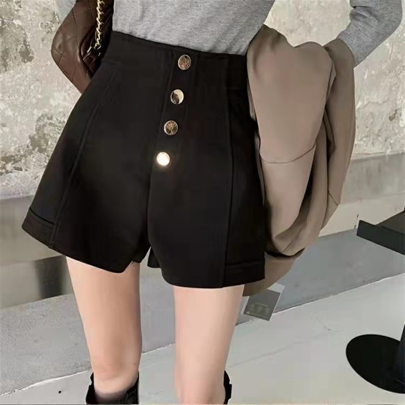 毛呢短裤女秋冬2j025新款呢子a字阔腿宽松显瘦高腰黑色外穿打底靴