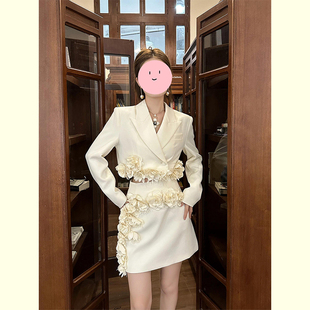 秋季 西装 新款 立体花朵短款 外套裙子两件 法式 气质女神范d高端套装
