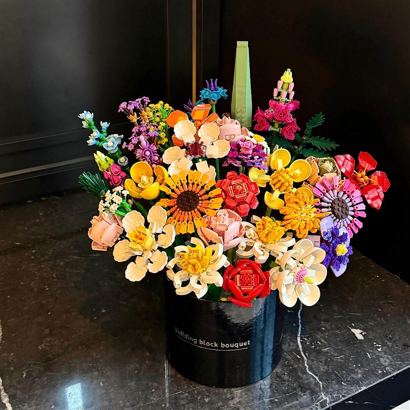 女生整套玫瑰拼装k积木DIY花束套装送礼物生日女孩以花之名抱抱桶