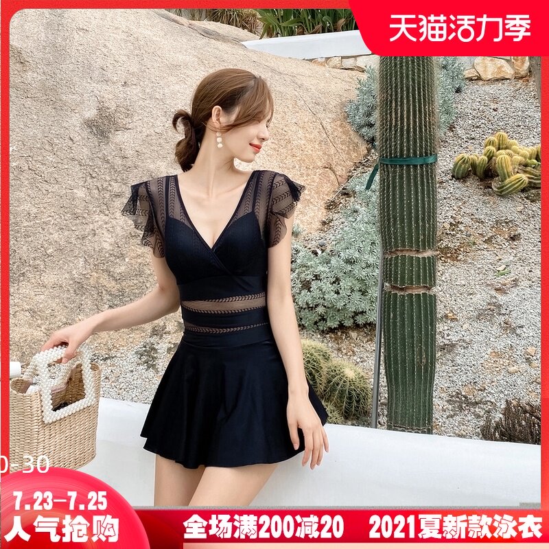 显瘦女游泳衣夏连体仙气带钢托小胸聚拢蕾丝荷叶边韩Y温泉度假新
