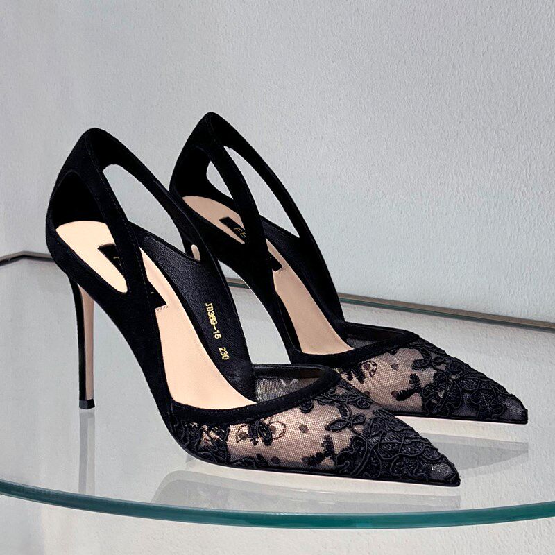 妃梵高跟鞋女202l4春秋季新款黑色蕾丝镂空细跟气质法式尖头单鞋