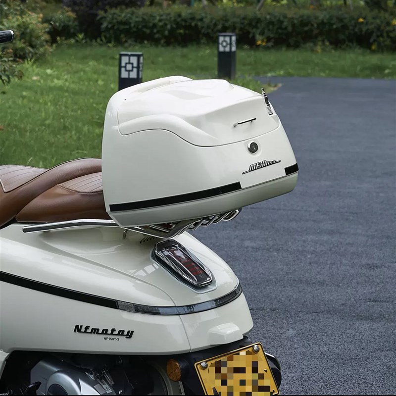 南方飞戈踏板摩托车尾箱后尾箱通用梦拉丽莎后货架复古改装后备箱