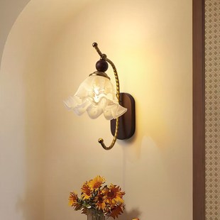铃兰花朵壁灯美式复古轻奢高级氛围感装饰灯具个性艺术造型床头灯