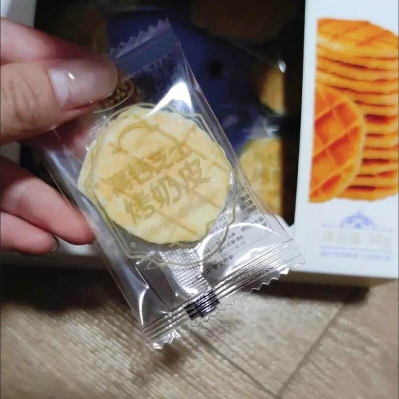 蒙时代高钙芝士烤奶皮90g/盒(约20包)内蒙古特产零食奶皮子奶锅巴