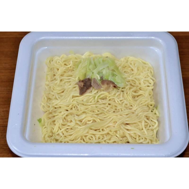 日本原装进口札幌一番大阪烧盐味牛肉日式拌面速食方便面