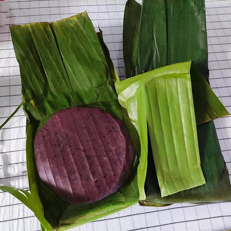 云南德宏傣味紫糯米糍粑芭