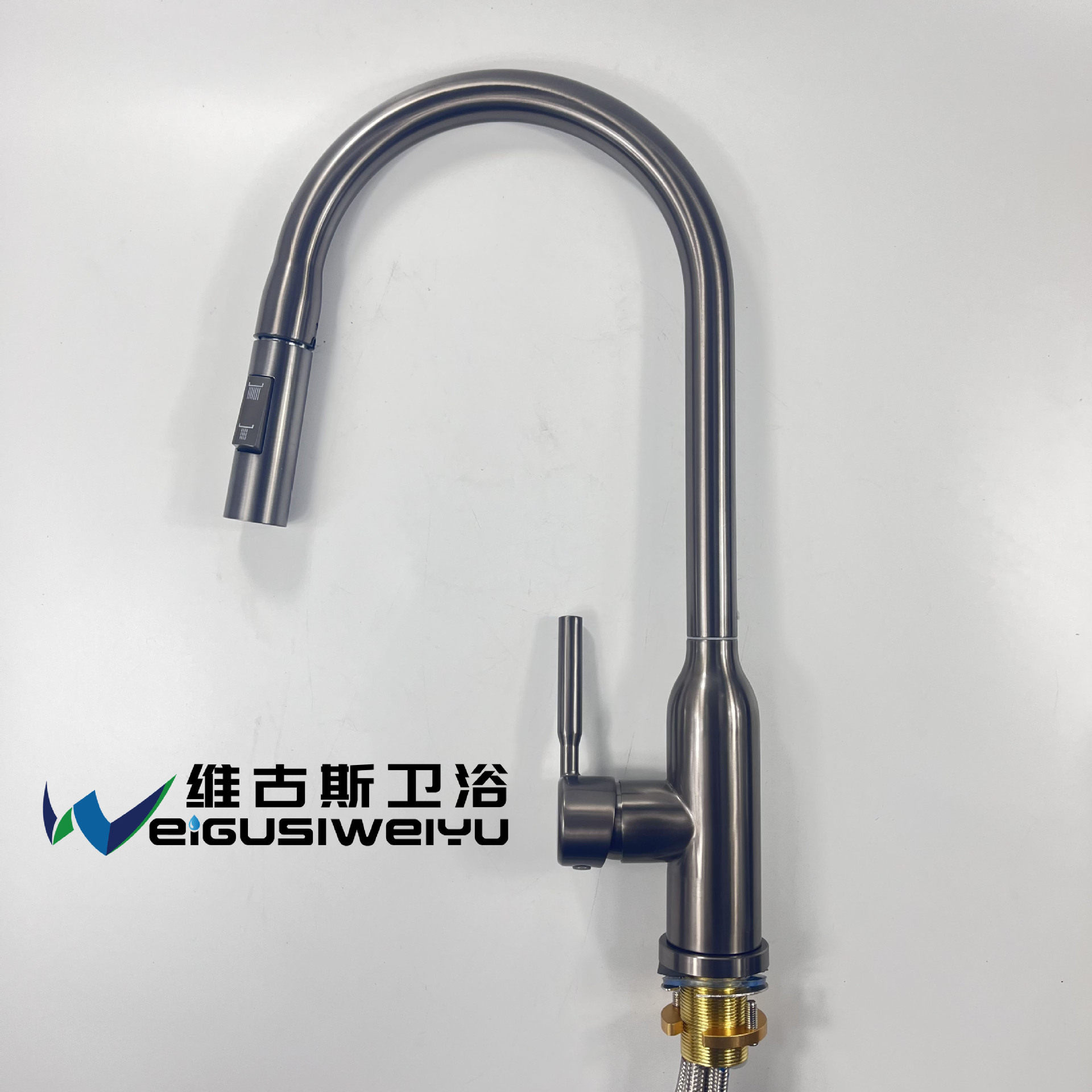 不锈钢枪灰可抽拉冷热厨房龙头
