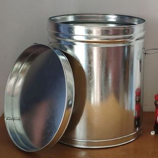 装稻谷的铁仓米桶家用大号储粮桶密封防潮储粮罐大容量50斤铁桶10