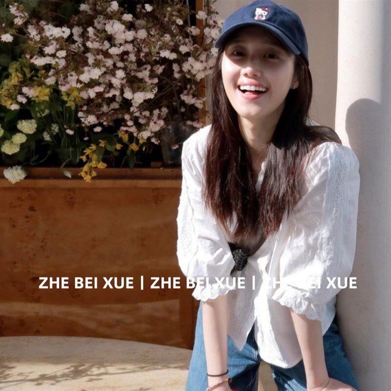 五分袖花边V领衬衫女2025夏季新款气质高级感白色蕾Y丝设计感衬衣