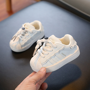 宝宝小白鞋春秋婴儿软底学步鞋2023新款女小童运T动鞋百搭儿童鞋