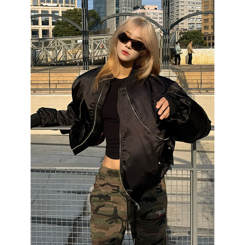 DERT雅奢红内拉链bomber棉服