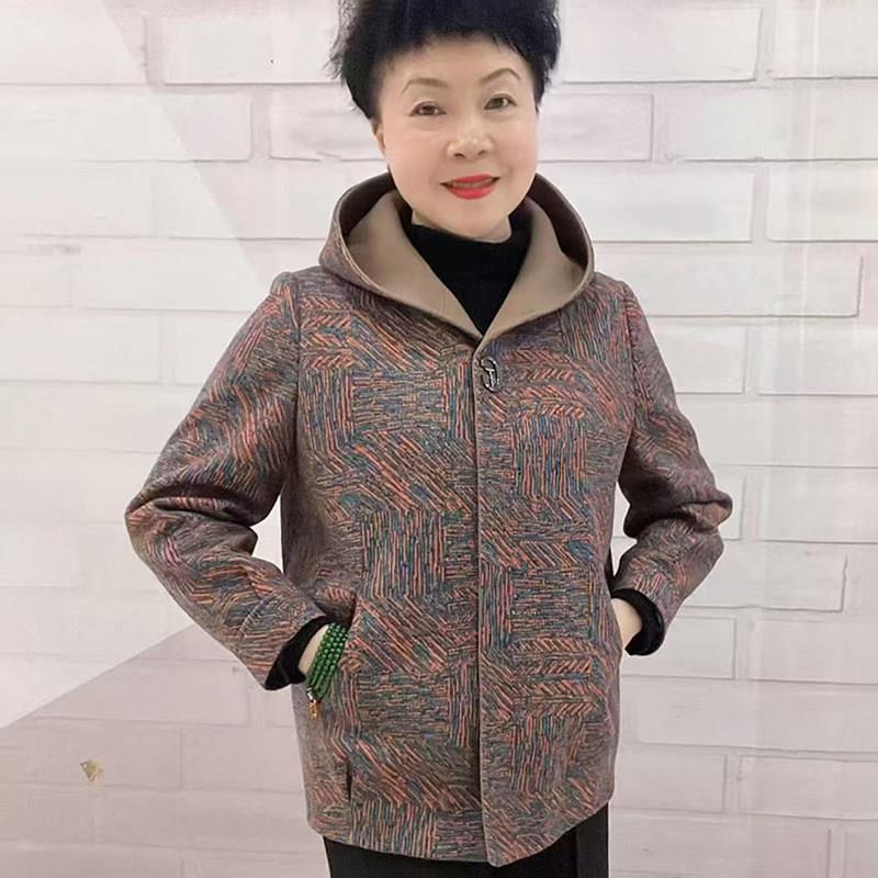 新品2026新款妈妈秋装洋气质中年女士连帽风衣中老年人春秋小个子