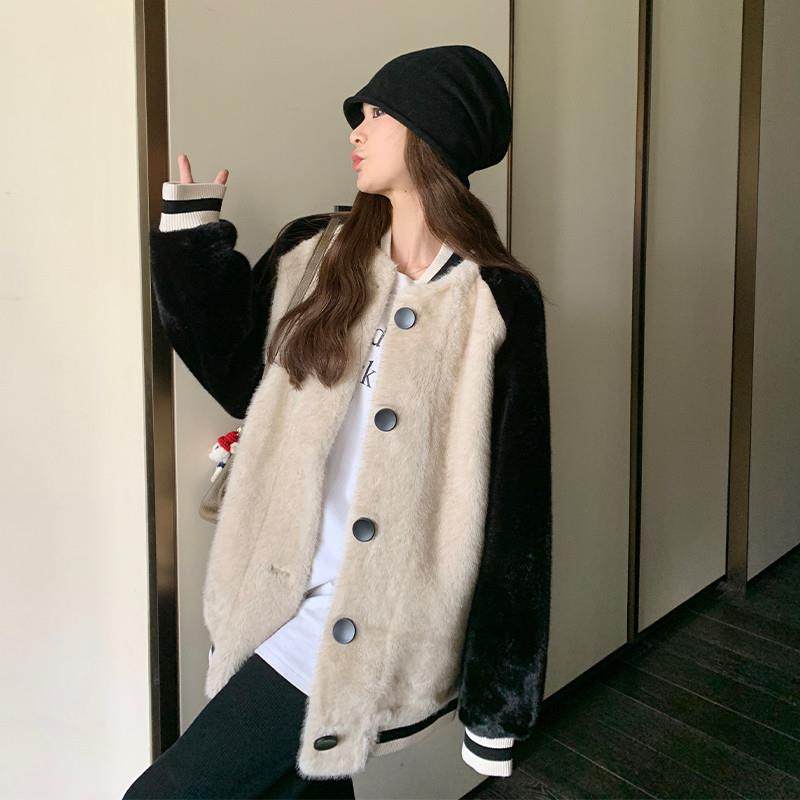 新品大码学院风加厚保暖皮毛一体棒球服女秋冬胖mm300斤皮毛一体