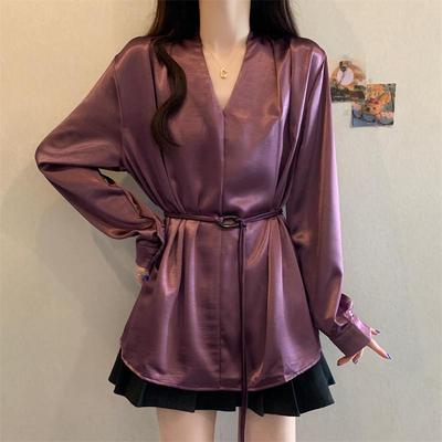 新品缎面长袖V领打底衬衫