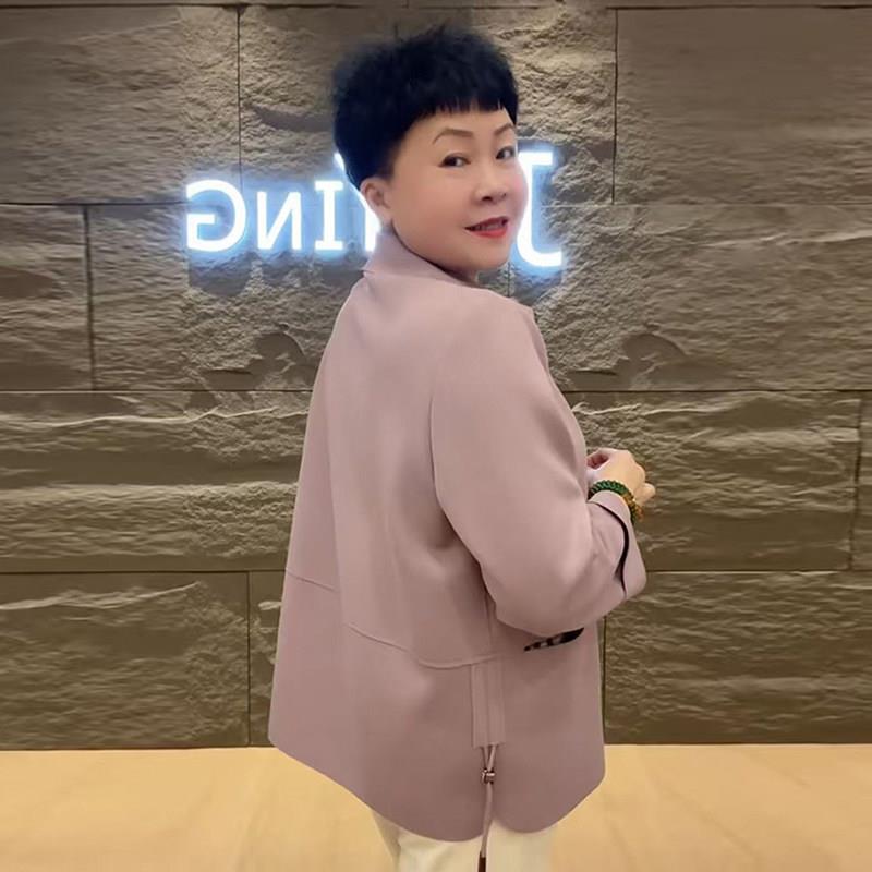 新品2026春秋中老年妈妈薄款风衣女纯色休闲外套翻领时尚洋气开衫