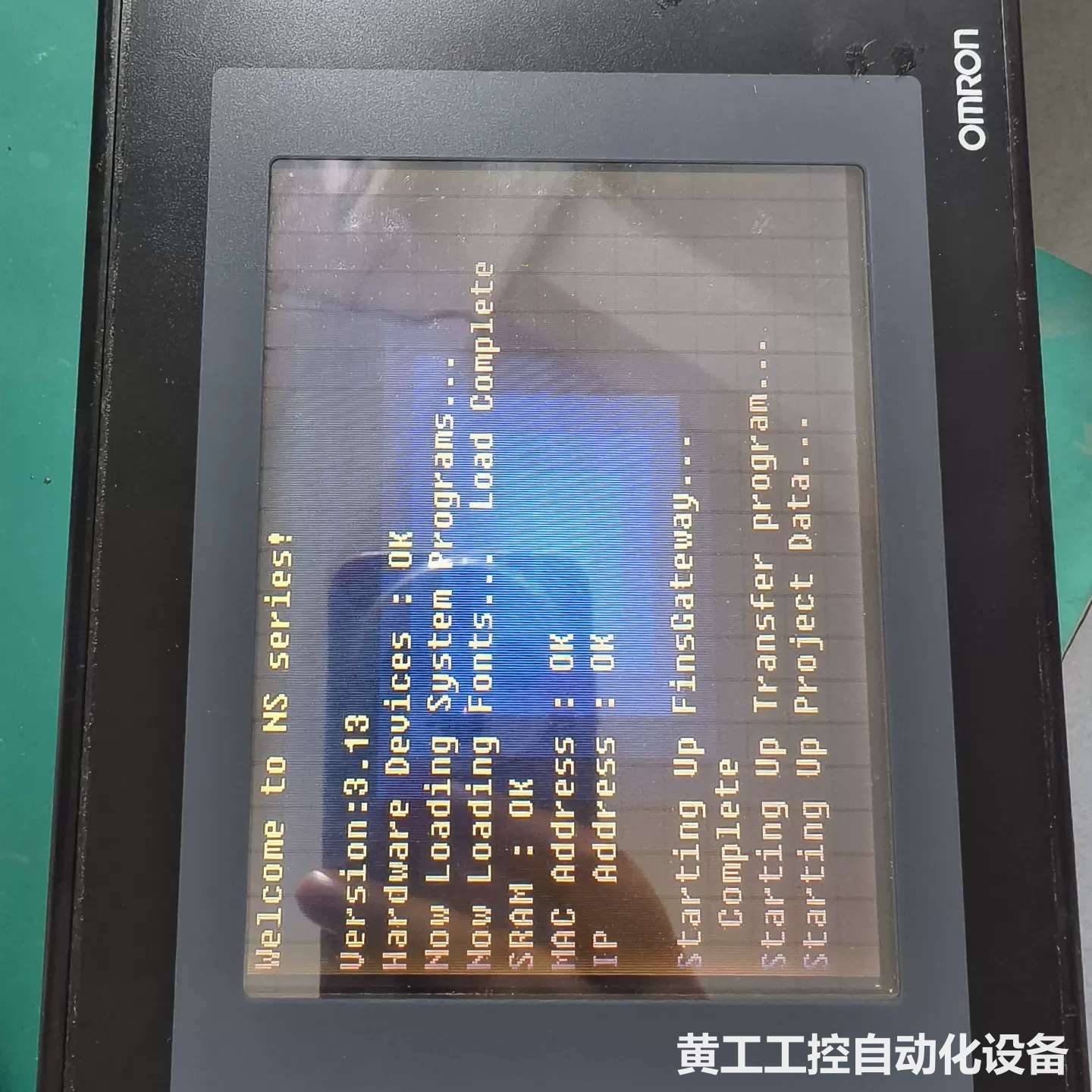 H 欧姆龙NS5-SQ01-V2触摸屏,原装拆机,外屏碎了