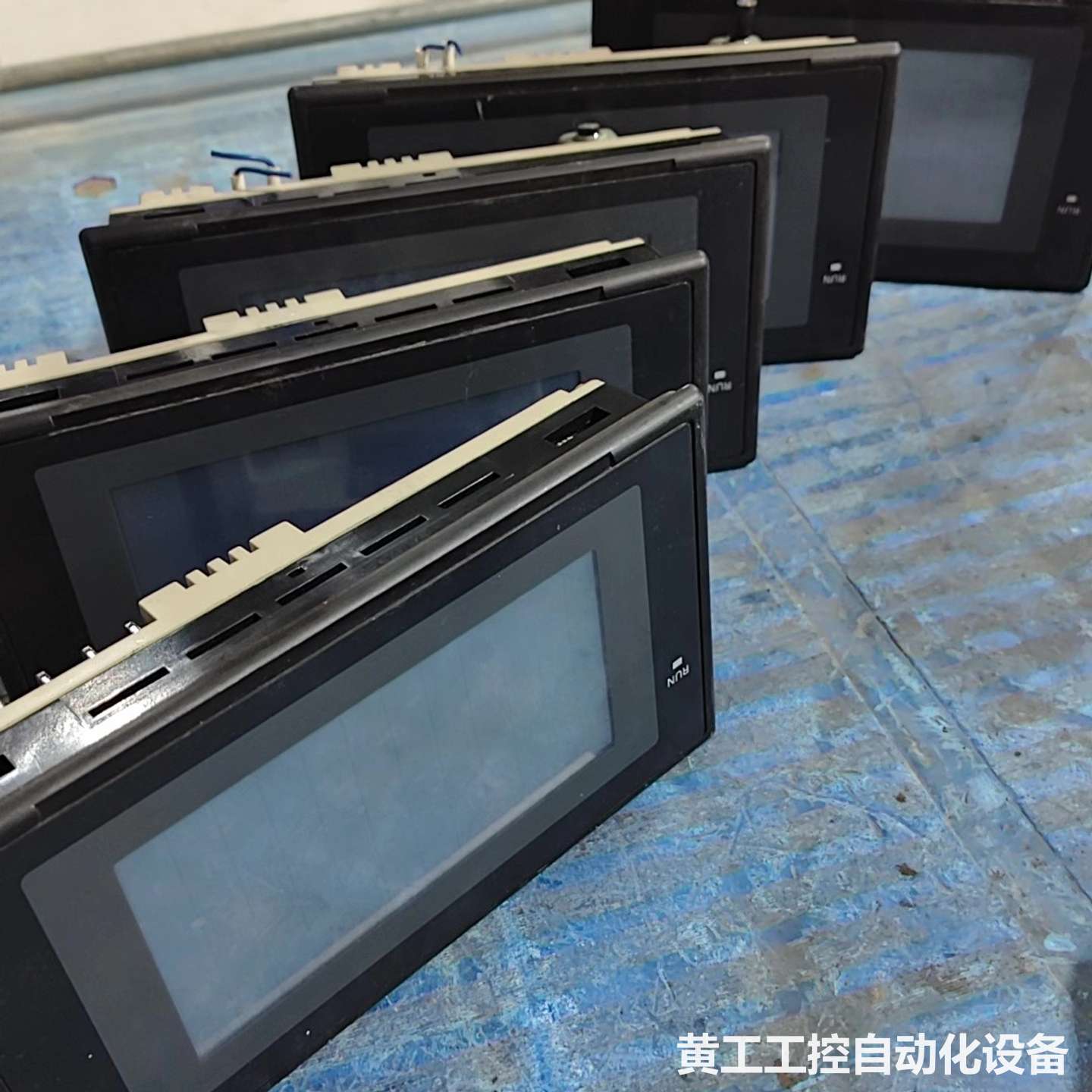 欧姆龙触摸屏NT20-ST121B-EC