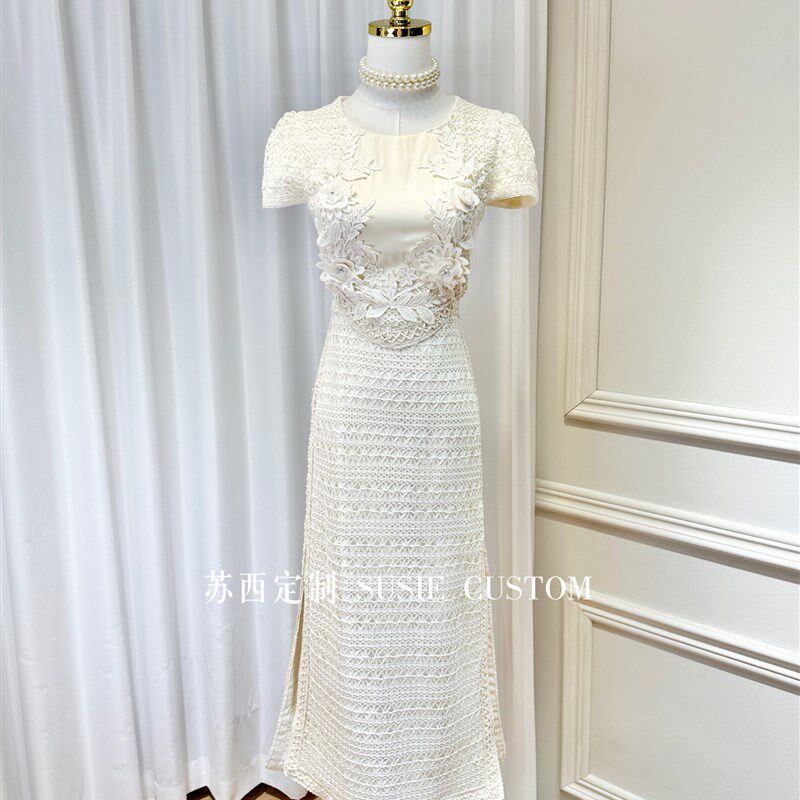 高定小众设计款手工编织镂空网面料立体串珠花朵镂空腰开叉包臀裙