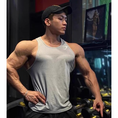 强推！GYMSHARK幻影背心速干弹力