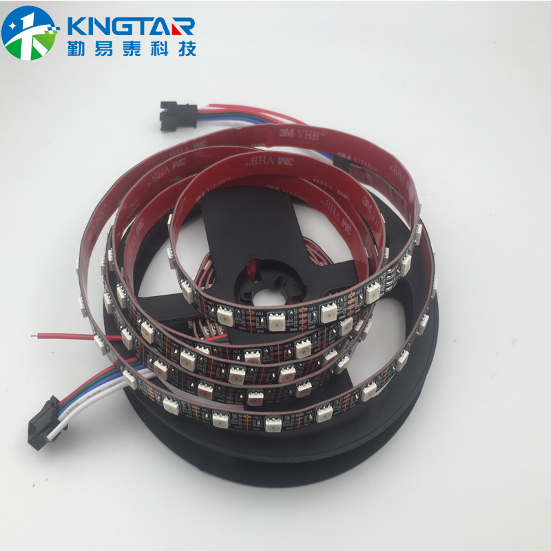 GS8208 断点续传 12V 60LED内置IC5050 RGB灯带 全彩程式设计数字