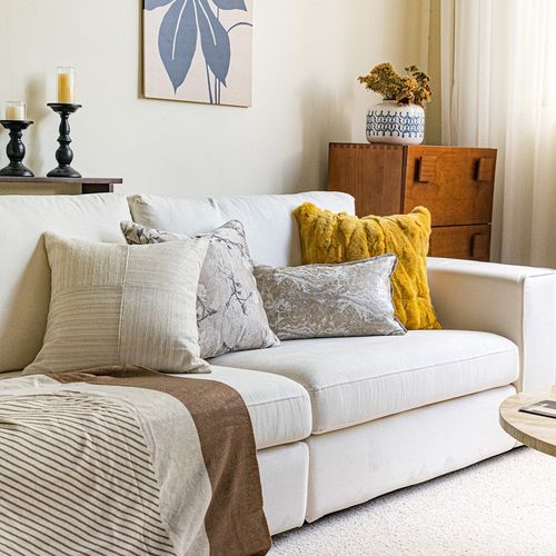 新中式玉兰花靠垫套黄色灰褐色抱枕组合现代中古风客厅沙发腰靠枕