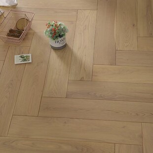 蓝琪佳尔橡木纯三层实木字拼锁扣环保N级桃