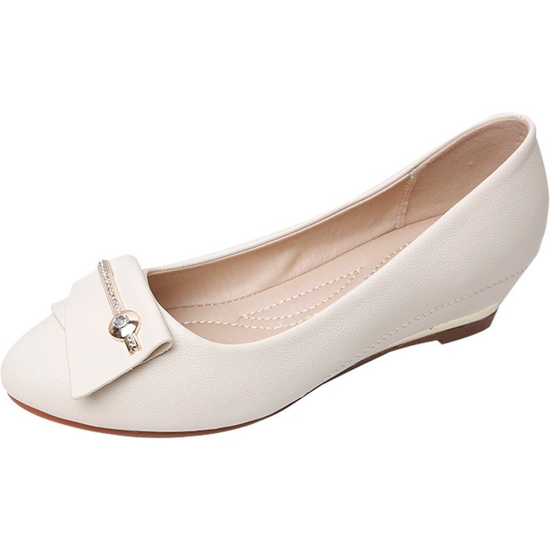 坡跟单鞋女20i25春秋新款软底防滑妈妈鞋浅口百搭久站不累脚豆豆,女鞋,浅口单鞋,淘宝优惠券,粉丝福利购,淘宝优惠卷