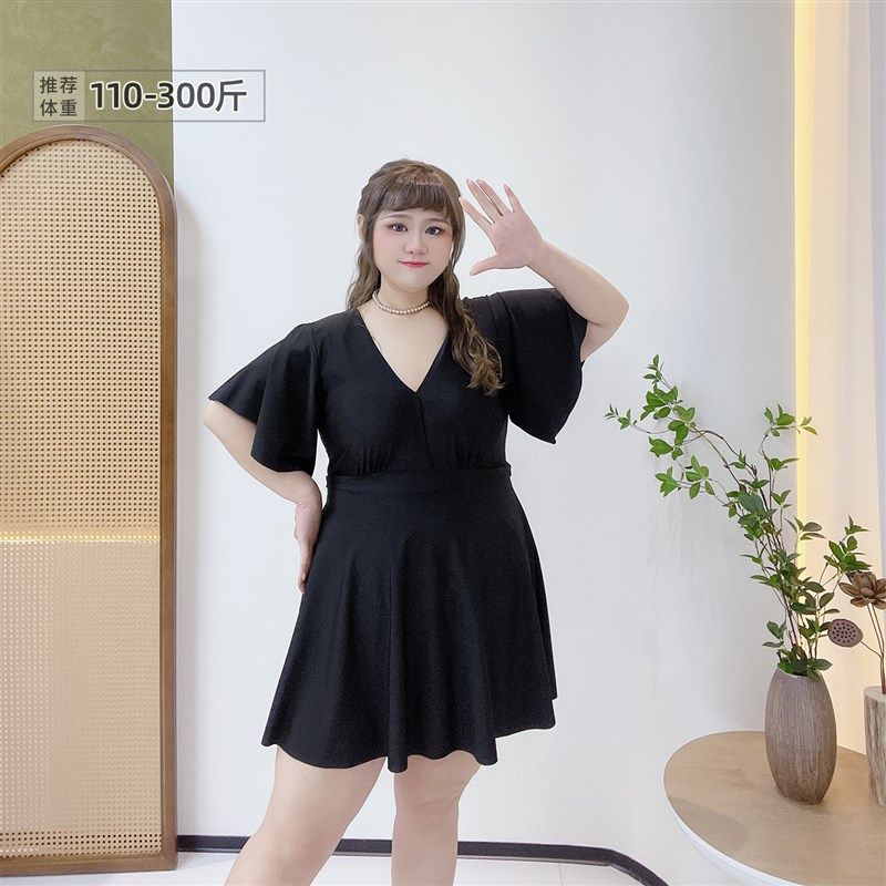 300斤胖莹莹大码泳衣韩系黑色保守平角遮肚显瘦S弹力裙式连体泳装,运动/瑜伽/健身/球迷用品,连体泳衣,淘宝优惠券,粉丝福利购,淘宝优惠卷