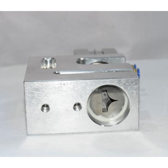 切R角塑料袋打孔机,制袋机打孔器,胶袋圆角气动打孔机,圆角机