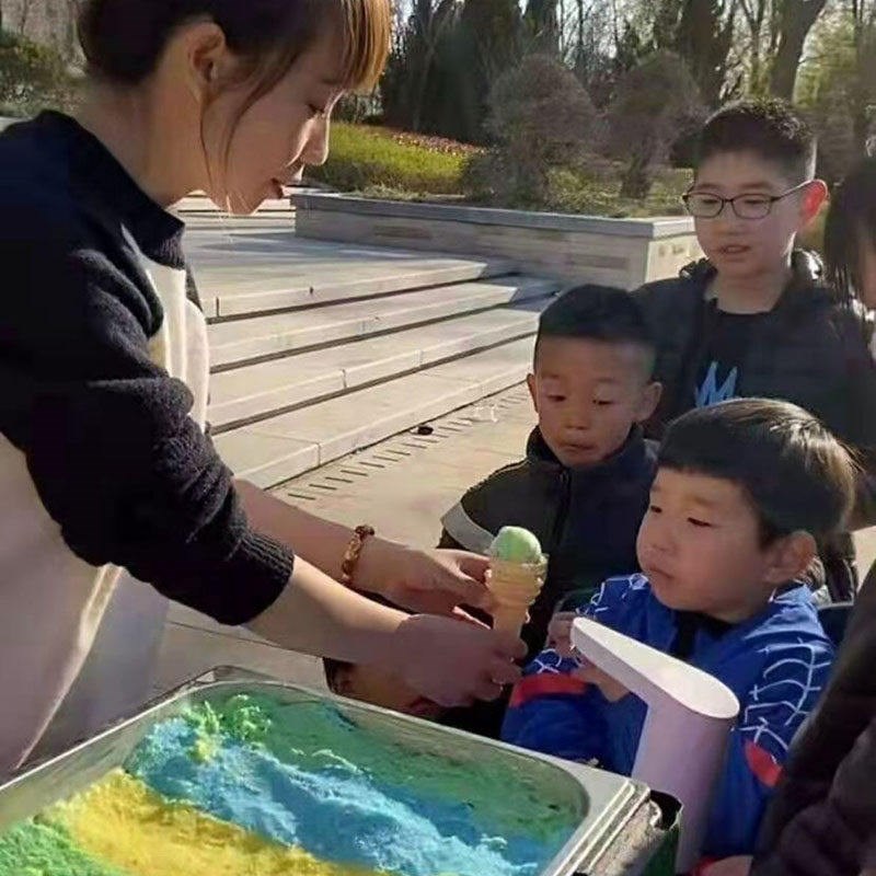 冰淇淋保温箱摆摊制冷机冰淇淋机器移动台式恒温冰淇凌彩虹流动