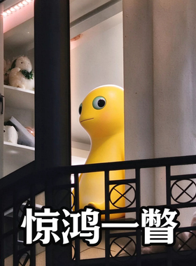 奶龙等身立牌宿舍整蛊摆件