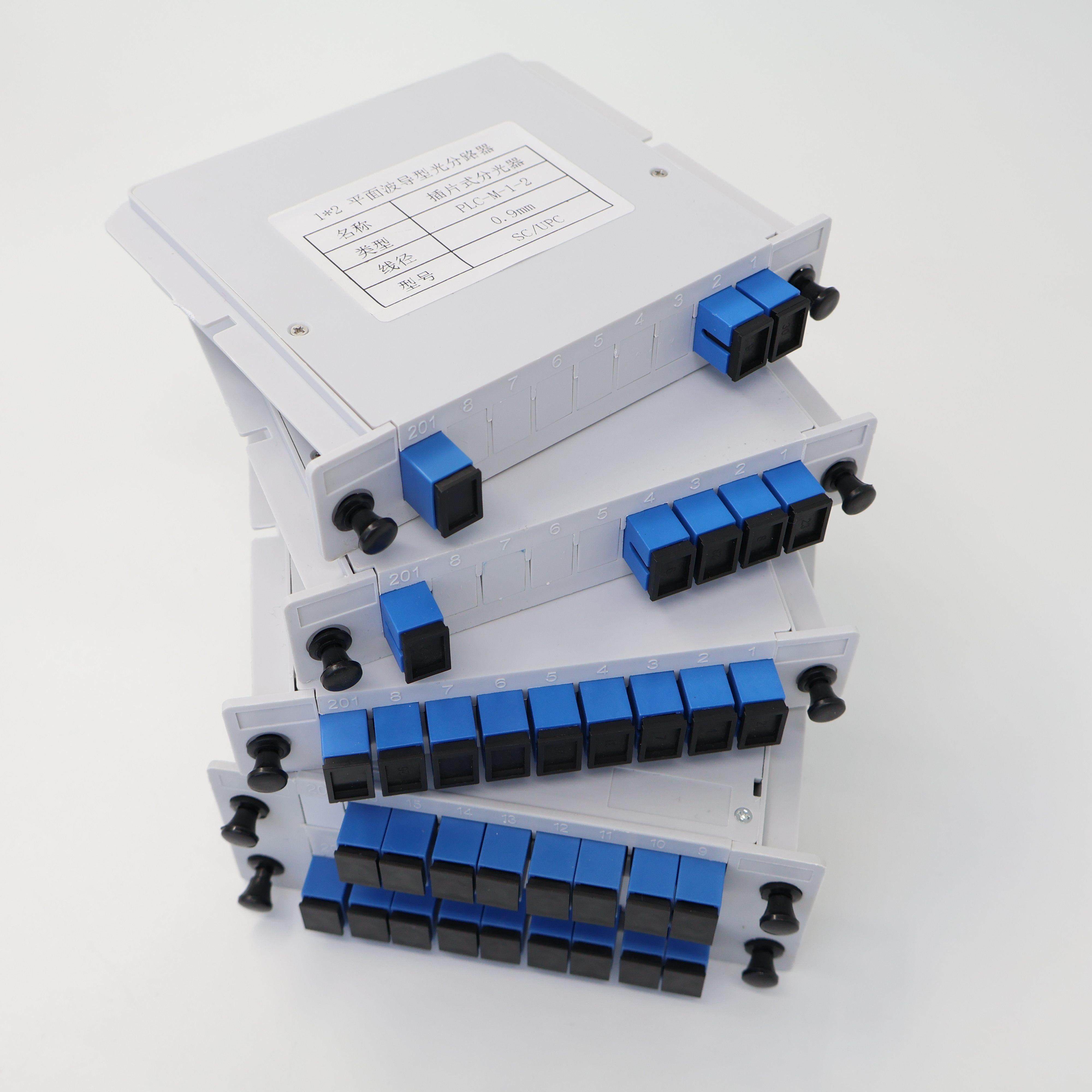 SC/UPC插片式盒式网络分配1分2/4/8/16分光器PLC插卡式分路器